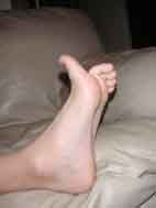 つる 足 の 指