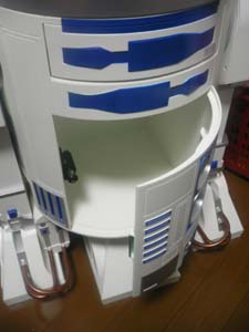 R2-D2_DOOR