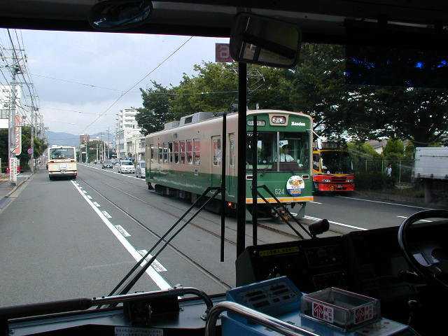 バスで嵐山・嵯峨野へ