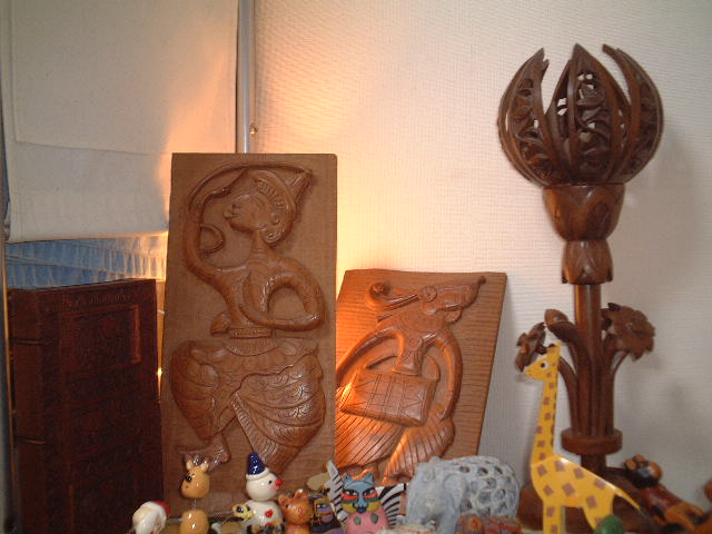 シュリナガルの木彫